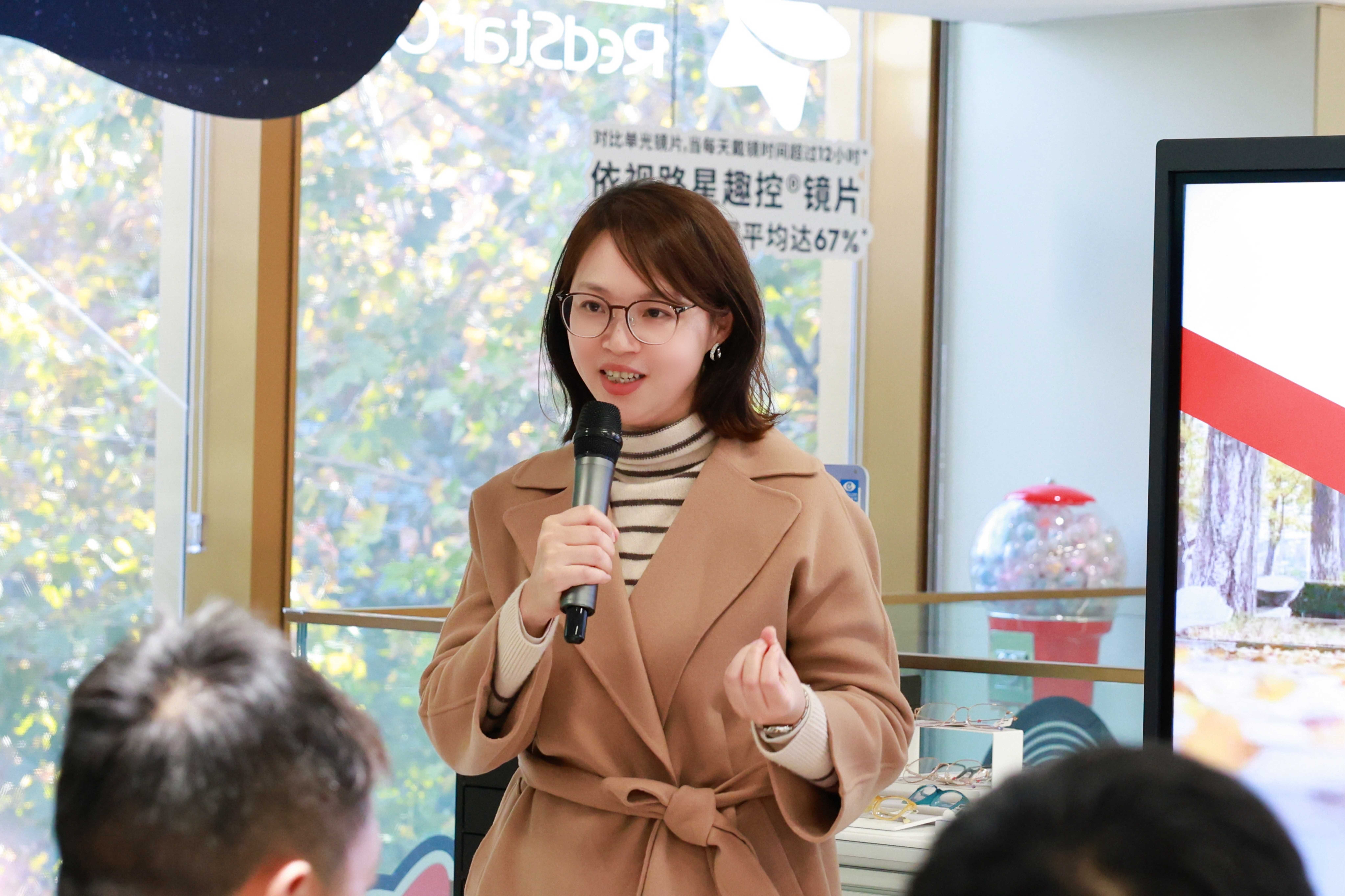 欧丽慧_new.jpg 欧丽慧_new.jpg